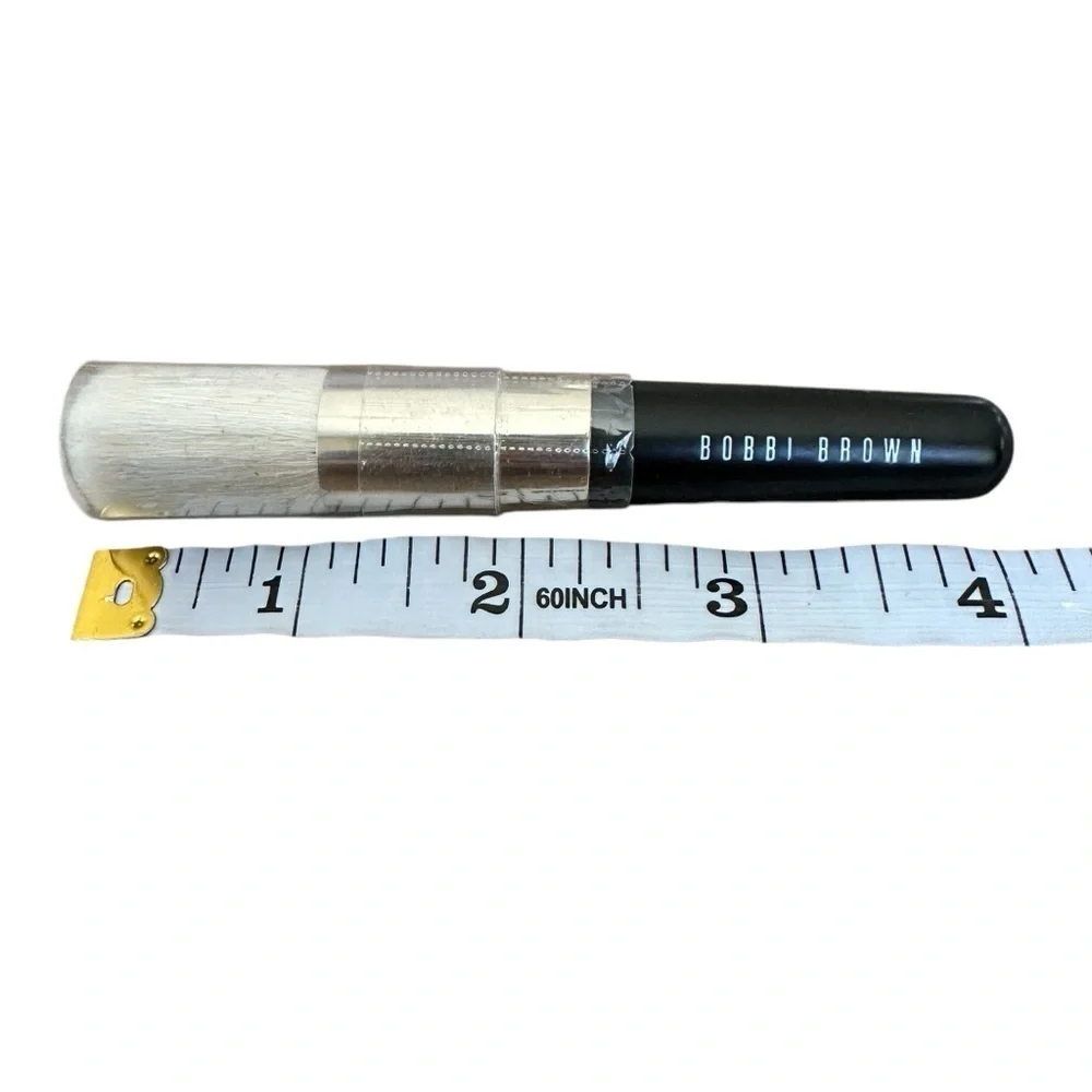 Bobbi Brown Face Blender Brush - Travel Size NIP